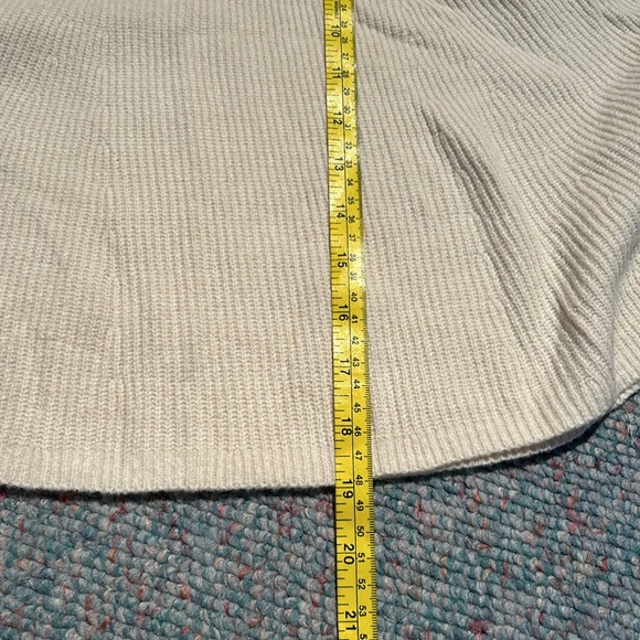 NWT Ladies XL Gap Skating Style skirt - Picture 5 of 7